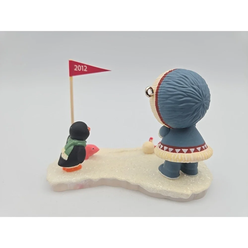 2012 Hallmark‎ Keepsake Frosty Friends Ornament Eskimo Ice Golf